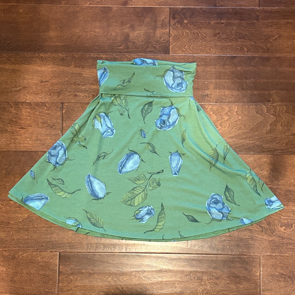 LuLaRoe Green Floral Skirt